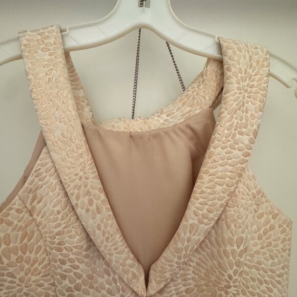 David's Bridal Cream Gold brocade short sleeveless formal Sz 6 with purse - Picture 9 of 16